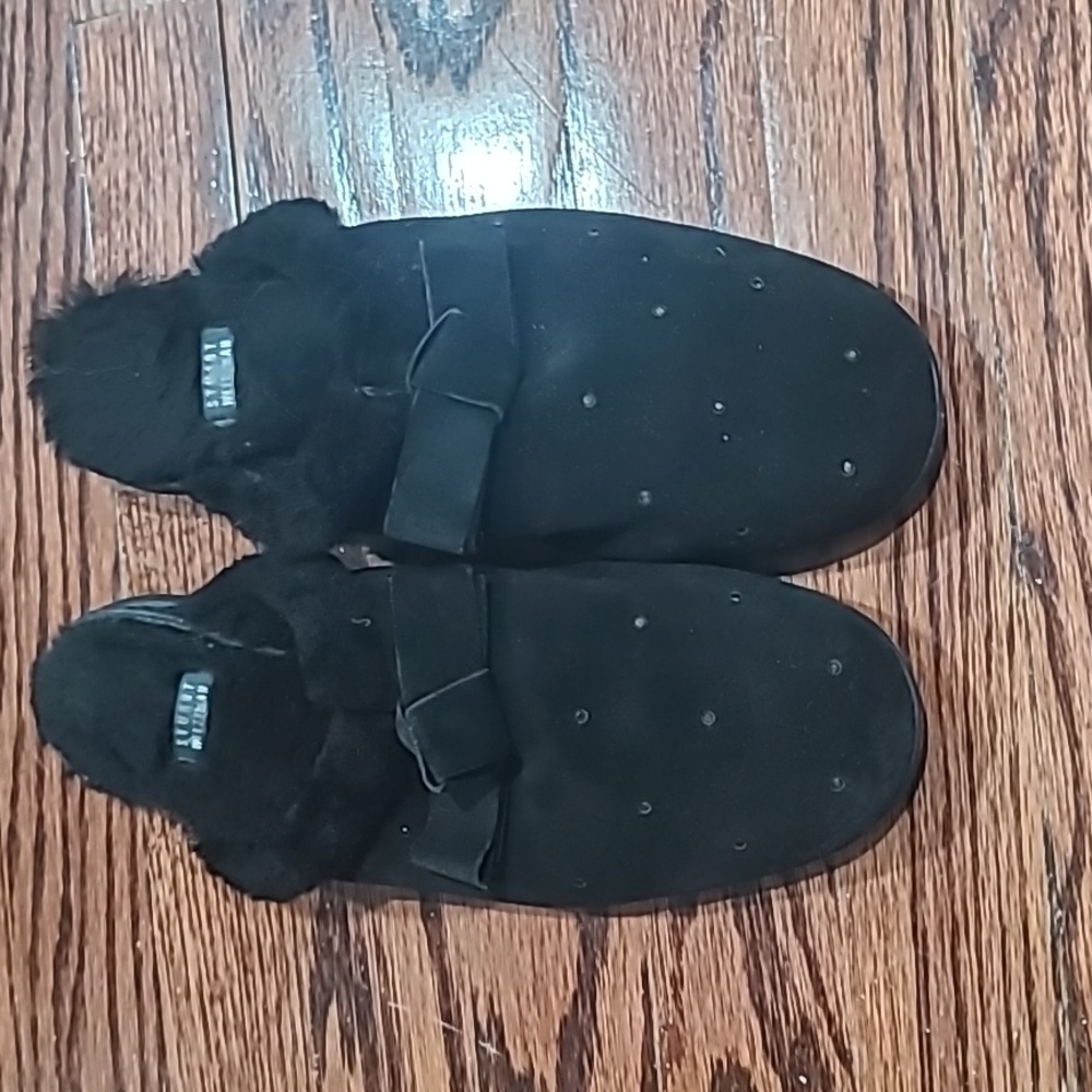 Stuart Weitzman plush slippers